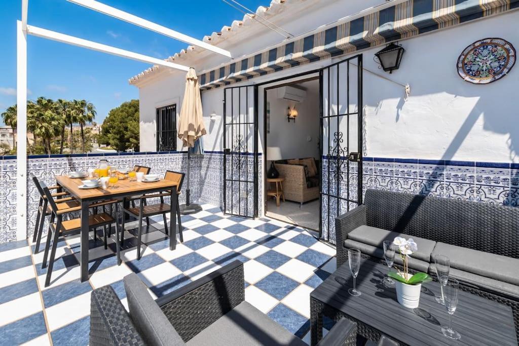 Oasis 16 Apartment Нерха Екстериор снимка